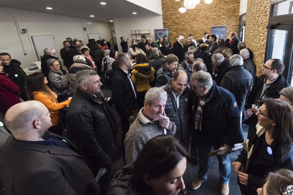 Inauguration du LUDyLAB à Chambretaud en Vendée : accueil des passagers dans le Hall